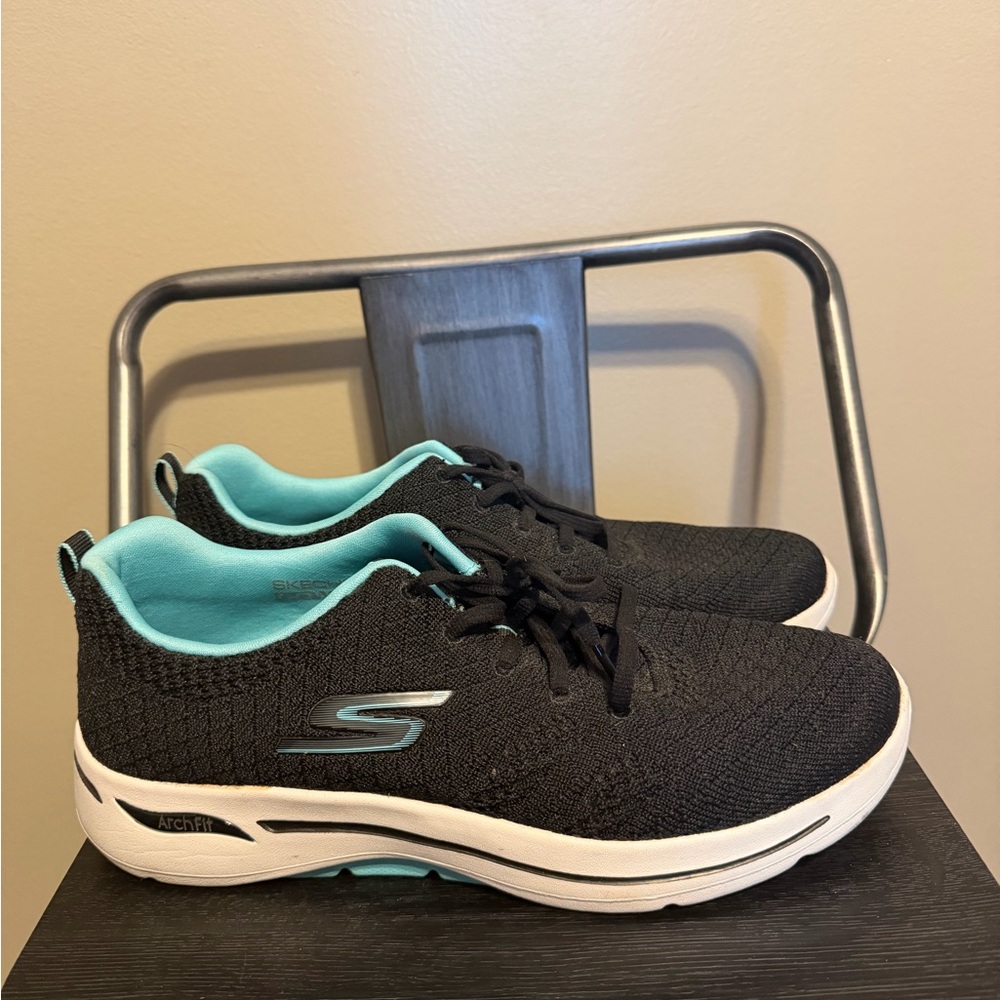 Skechers Arch Fit Air Cooled Sneakers Women’s 10 Black Teal